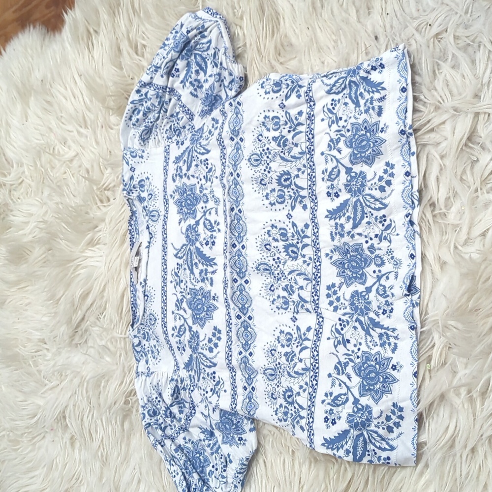 LOFT Short Sleeve Top with Blue Floral Design